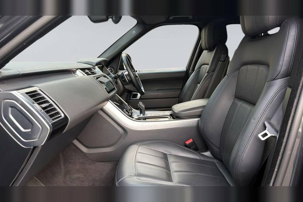 Land Rover Range Rover Sport 3.0 D300 Hse Dynamic Black KS22BVE Grey #3