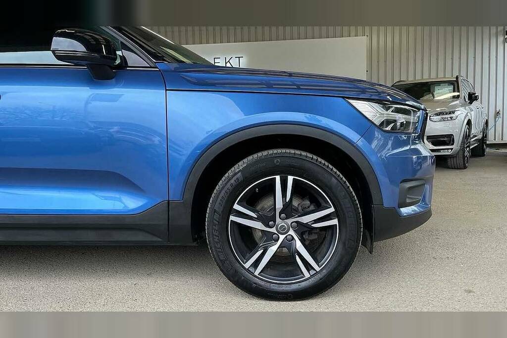 Volvo XC40 1.5 T3 163 R Design Blue #6