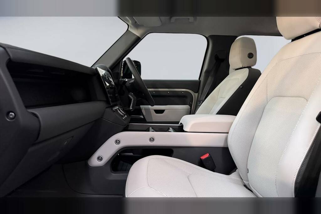 Land Rover Defender 110 3.0 D250 X-dynamic Hse 110 Grey #3