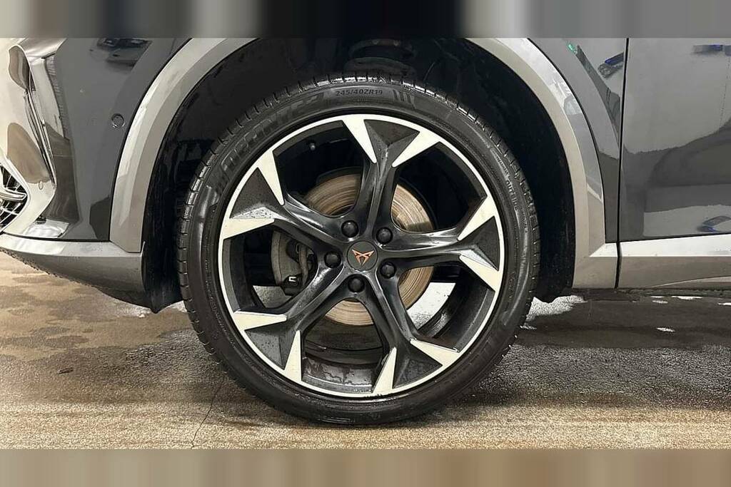 Cupra Formentor 1.5 Tsi 150 V2 Dsg KM23EEB Black #5