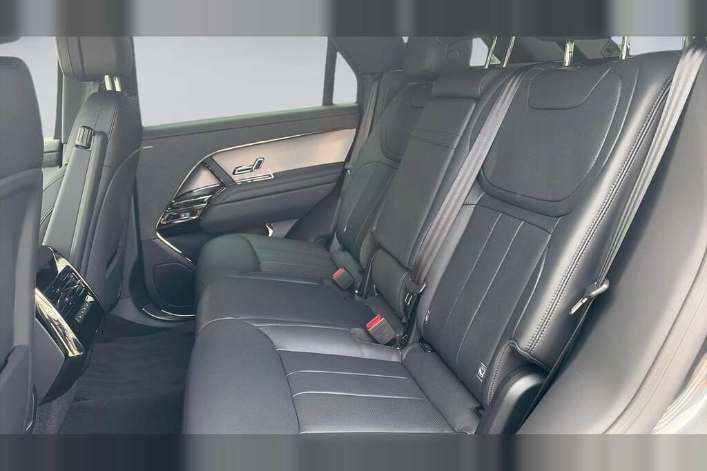 Land Rover Range Rover Sport 3.0 D250 Edition VK26XAS Grey #4