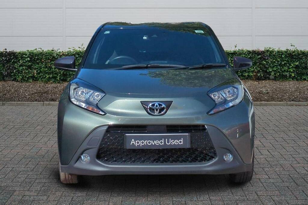 Toyota Aygo X 1.0 Vvt-i Edge Green #3