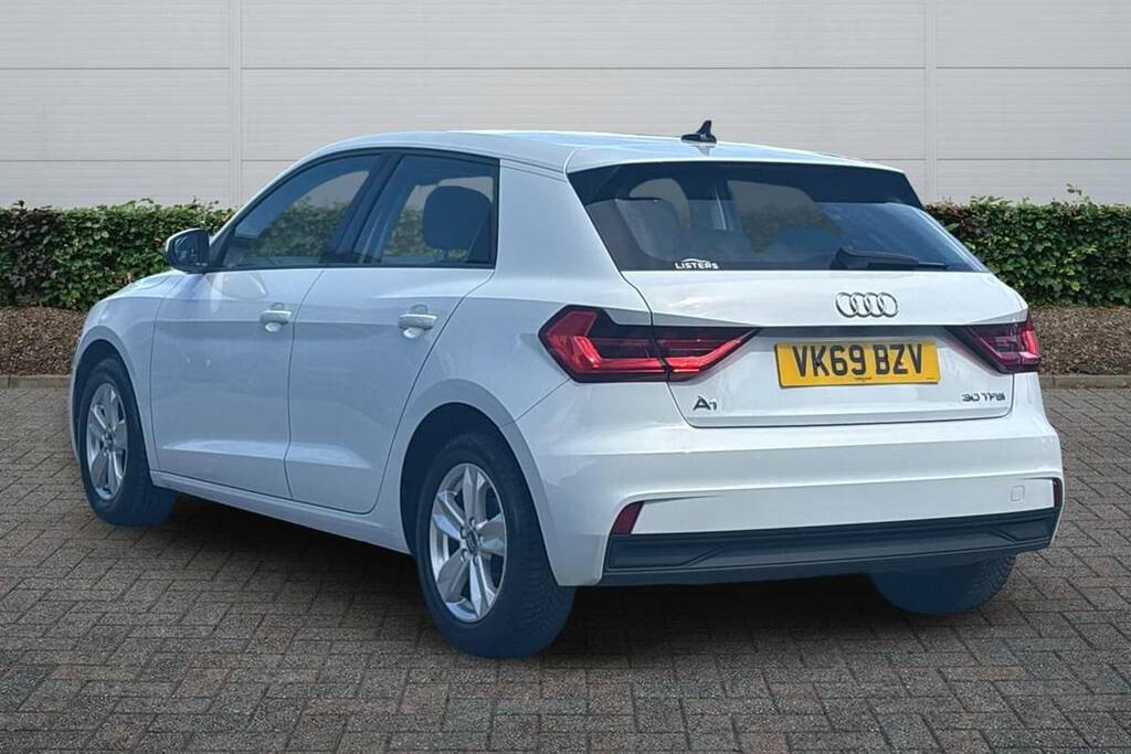 Audi A1 1.0 Tfsi 30 Sport Sportback Euro White #12