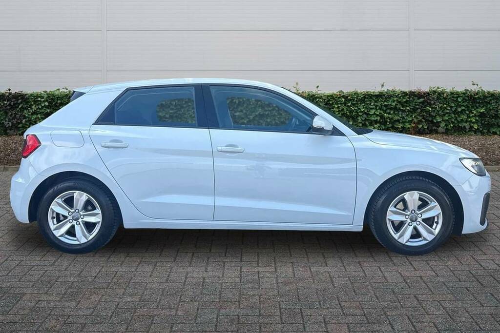 Audi A1 1.0 Tfsi 30 Sport Sportback Euro White #26