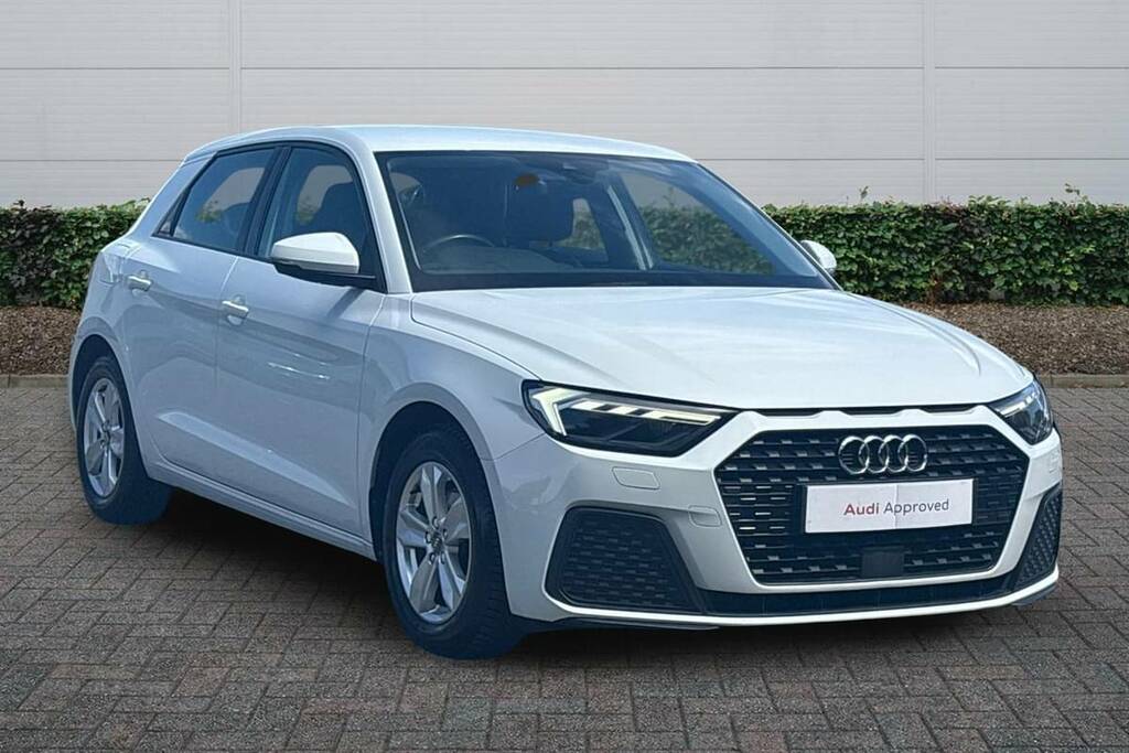 Audi A1 30 Tfsi Technik White
