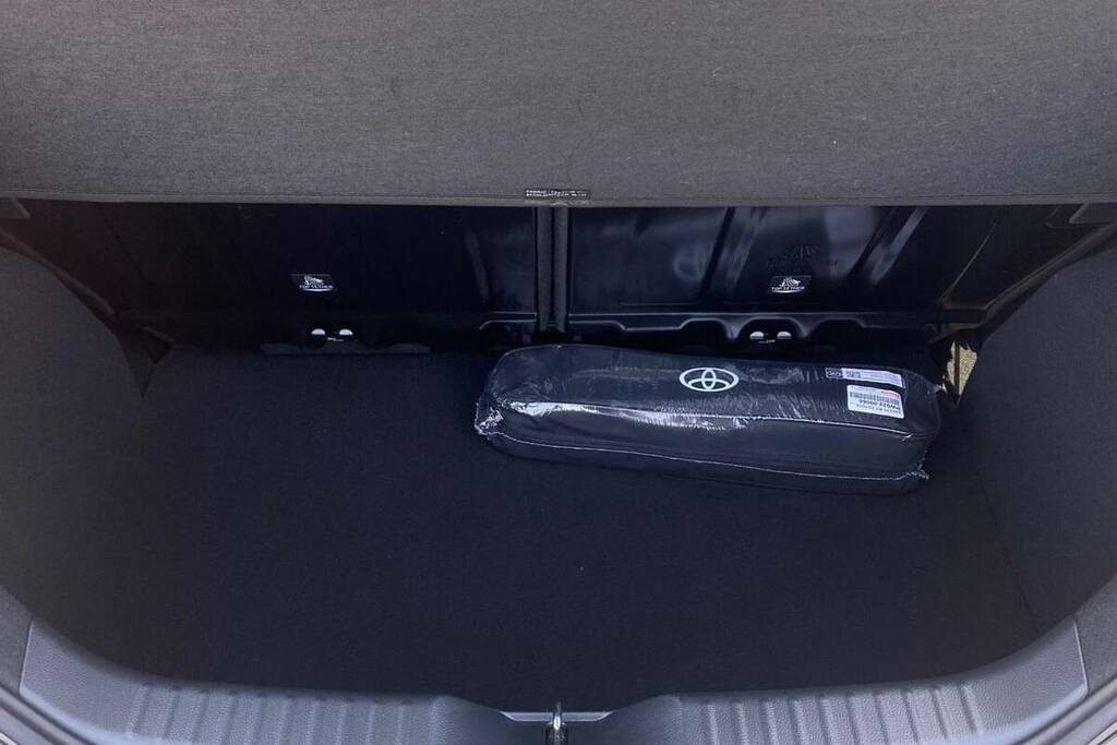 Toyota Aygo X 1.0 Vvt-i Edge X-shift Euro 6 Ss Grey #10