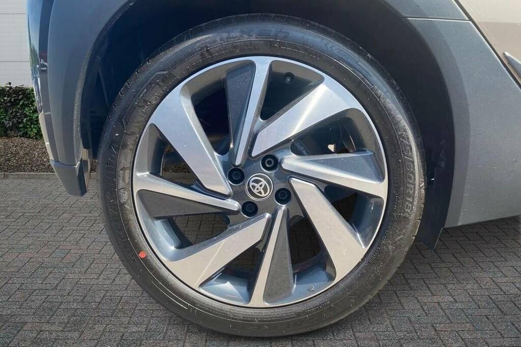 Toyota Aygo X 1.0 Vvt-i Exclusive Beige #6