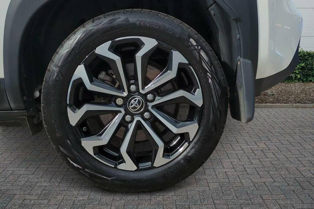 Toyota Yaris Cross 1.5 Hybrid Design Cvt White #6