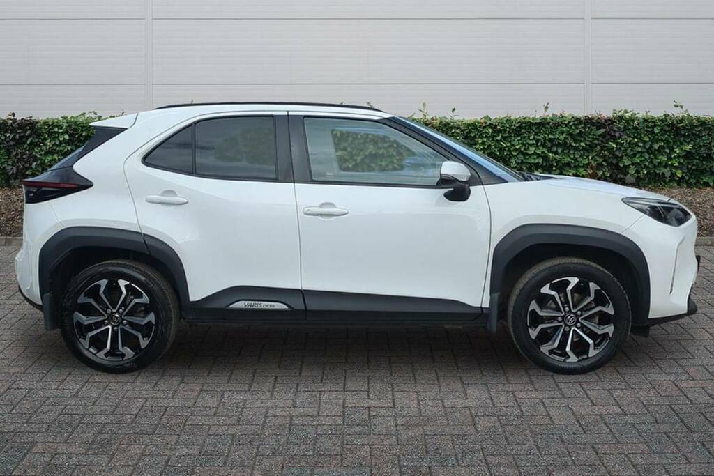 Toyota Yaris Cross 1.5 Hybrid Design Cvt White #5
