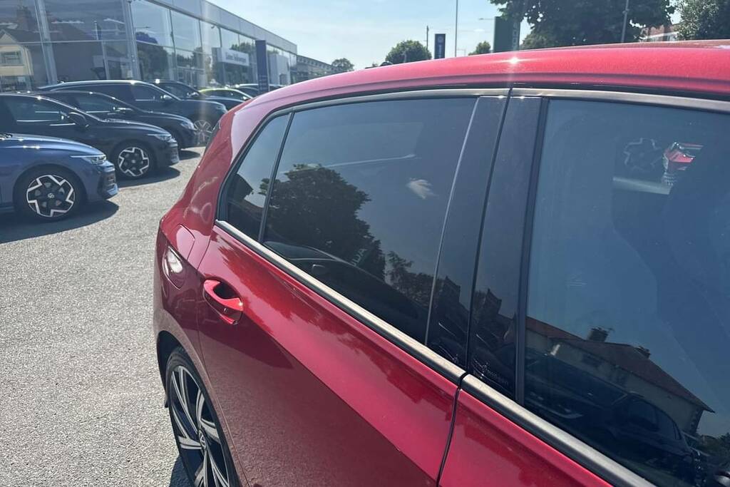 Volkswagen Golf 8 Life 1.5 Etsi 150Ps 7-Speed Dsg Black #18