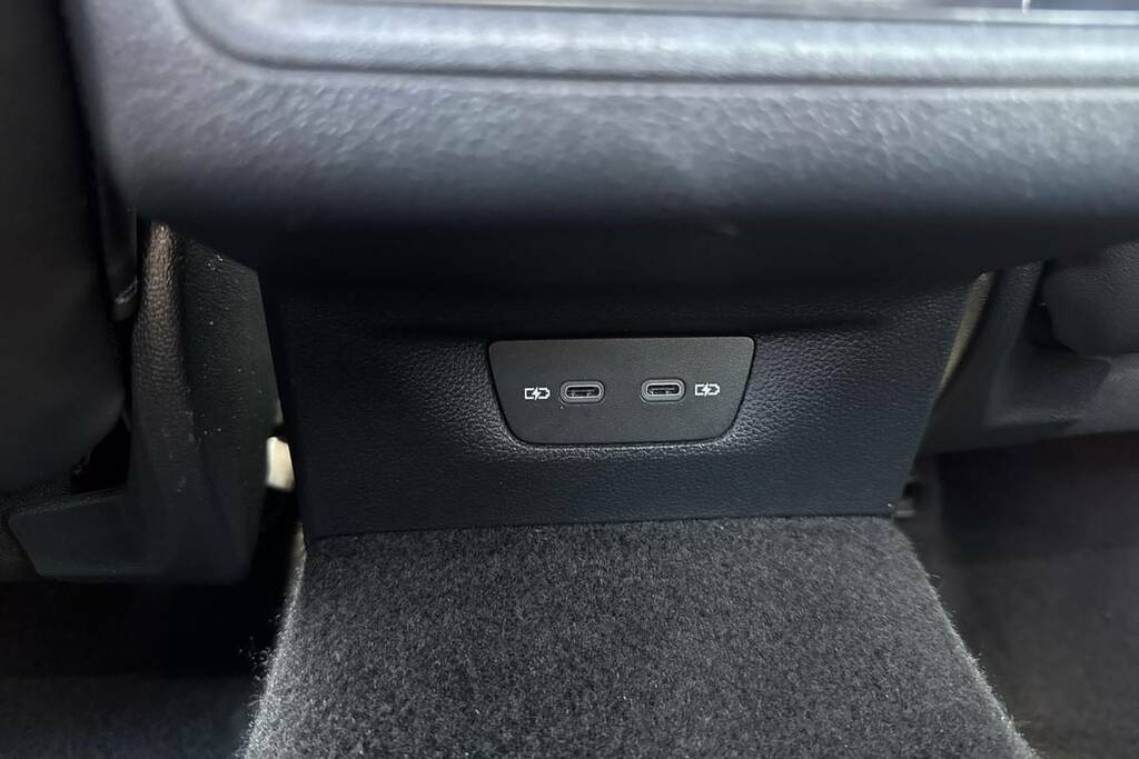 Volkswagen Golf 8 Life 1.5 Etsi 150Ps 7-Speed Dsg Black #14