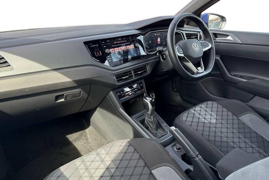 Volkswagen Polo Mk6 Facelift 2021 1.0 Tsi 95Ps Life Dsg White #27