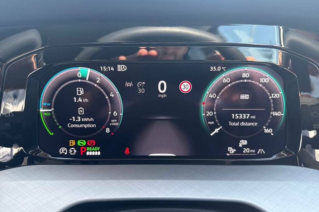 Volkswagen Golf 1.5 Tsi 204 Match Ehybrid Dsg Black #5