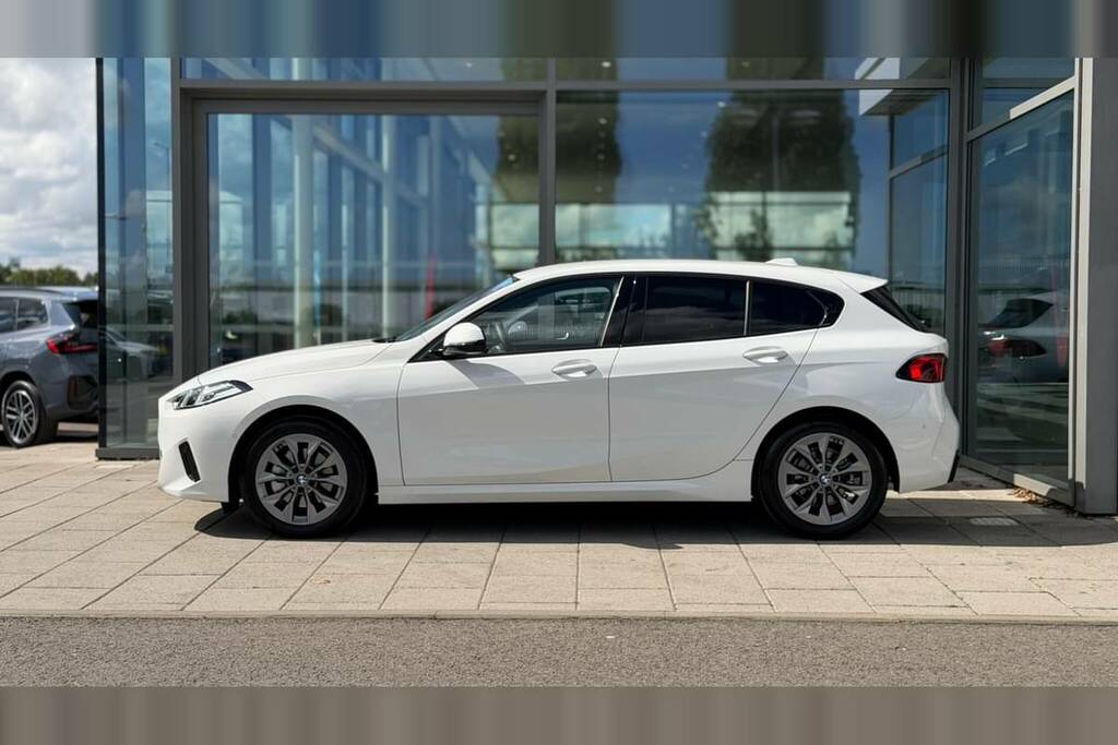 BMW 1 Series 120 Sport Step White #4