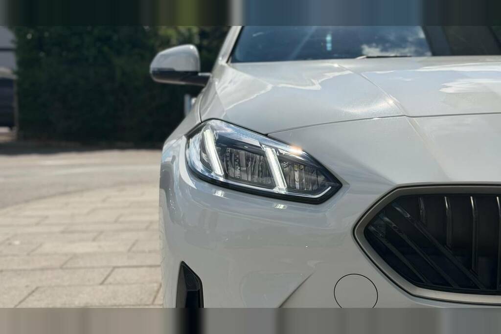 BMW 1 Series 1.5 120I Mht M Sport Hatchback Hybrid D Black #18