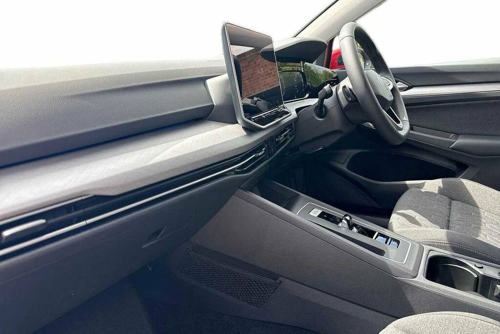Volkswagen Golf 1.5 Etsi 150 Match Dsg Red #2