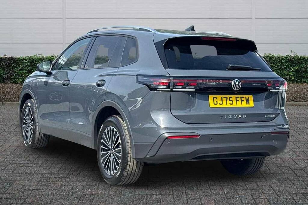 Volkswagen Tiguan 1.5 Tsi Ehybrid Match Dsg GJ75FFW Grey #3