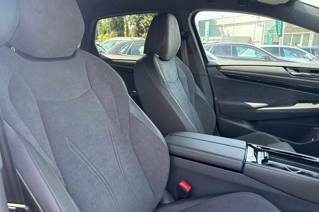 Volkswagen ID.7 210Kw Match Pro Plus 77Kwh Silver #6
