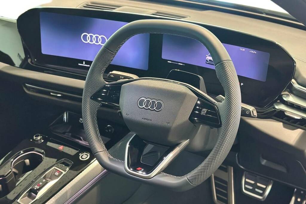 Audi A5 2.0 Tfsi 299 E Quattro S Line S Tronic White #4