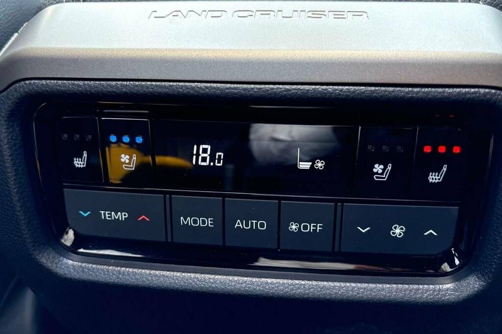 Toyota Land Cruiser 2.8D Mhev Panel Van Hybrid 4Wd Lwb Black #20