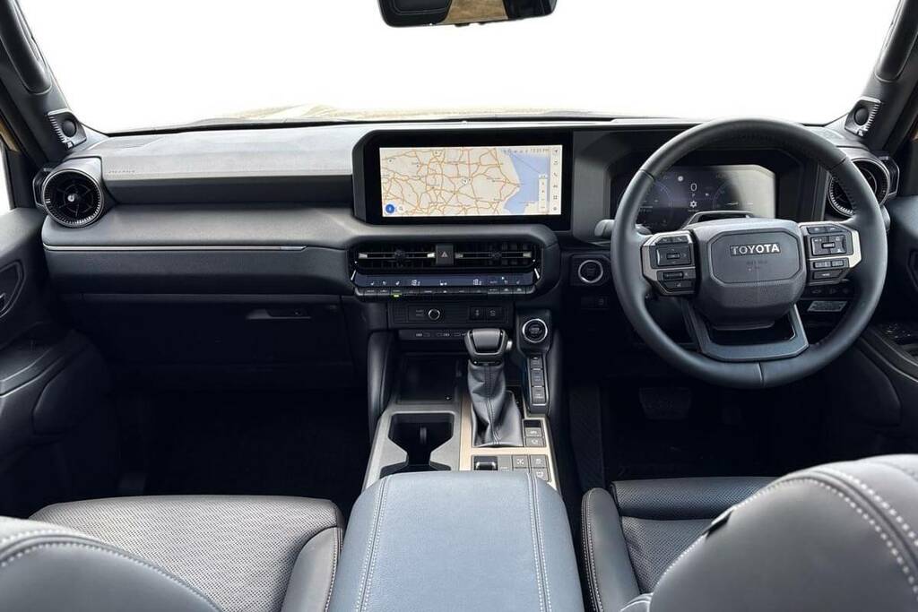 Toyota Land Cruiser 2.8D Mhev Panel Van Hybrid 4Wd Lwb Black #8