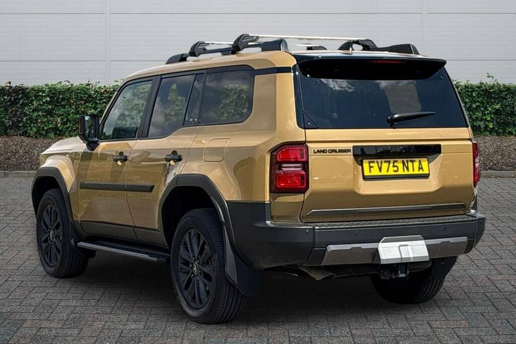 Toyota Land Cruiser 2.8 D-4d 48V 205 Invincible Pan Rf5 St Brown #2