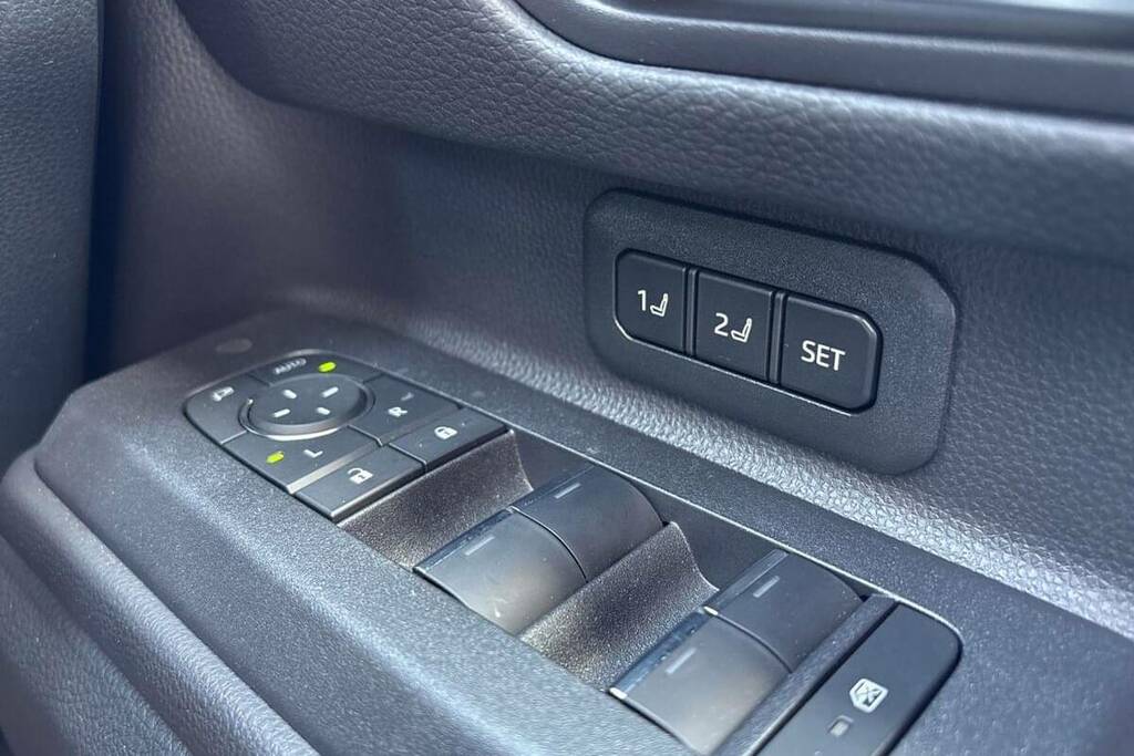 Toyota Land Cruiser 2.8D Mhev Panel Van Hybrid 4Wd Lwb Black #25