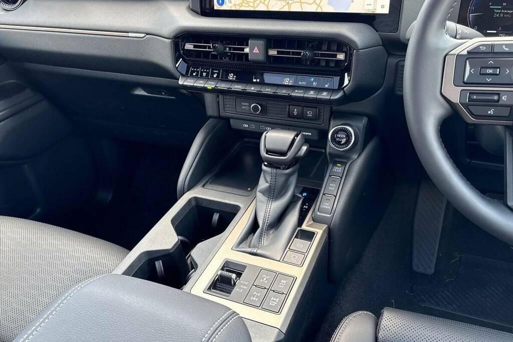 Toyota Land Cruiser 2.8D Mhev Panel Van Hybrid 4Wd Lwb Black #19