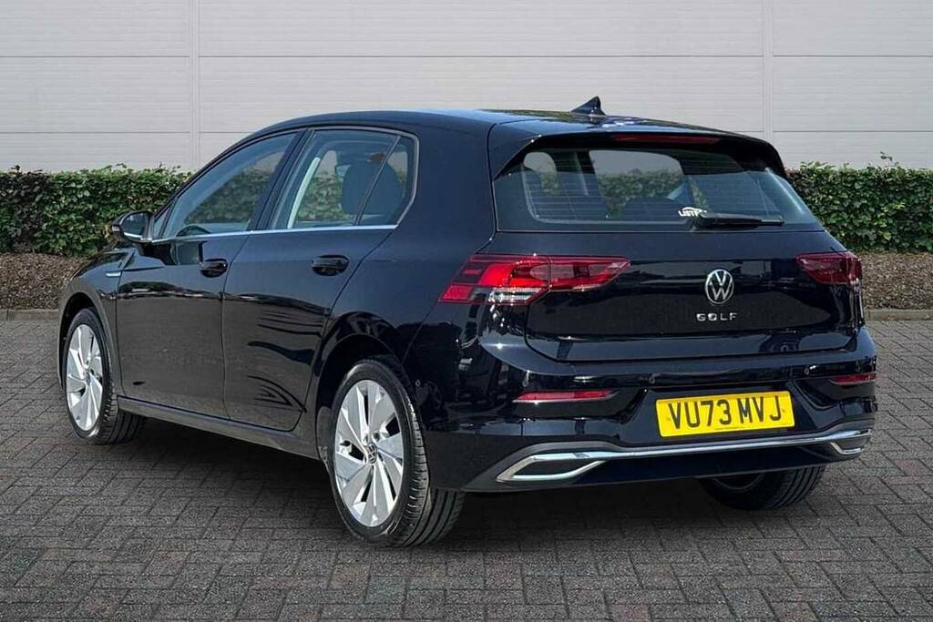 Volkswagen Golf 1.5 Tsi 150 Style VU73MVJ Black #3