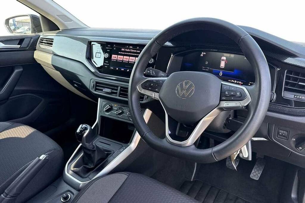 Volkswagen Polo 1.0 Tsi Match GM25EJU Black #6