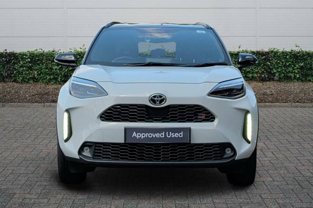 Toyota Yaris Cross 1.5 Hybrid Gr Sport Cvt KW73EAE Grey #3
