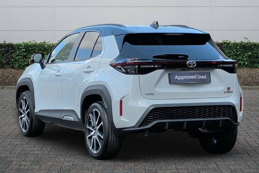 Toyota Yaris Cross 1.5 Hybrid Gr Sport Cvt KW73EAE Grey #2