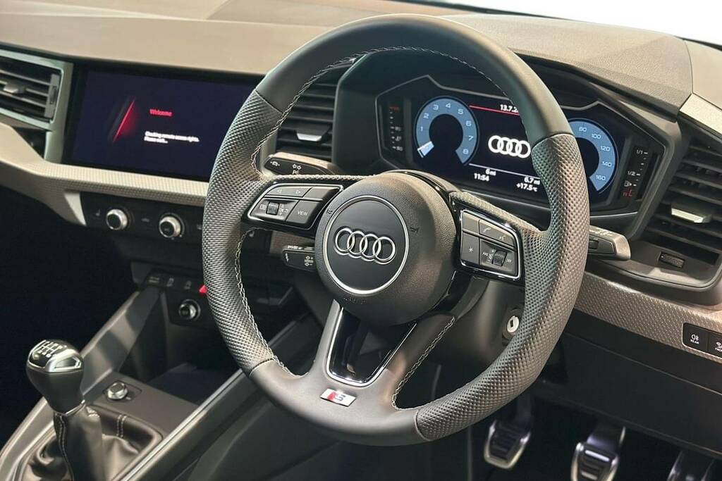 Audi A1 30 Tfsi S Line Green #4