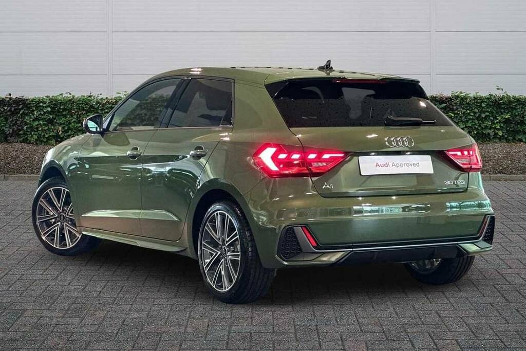 Audi A1 30 Tfsi S Line BP26LNT Green #3