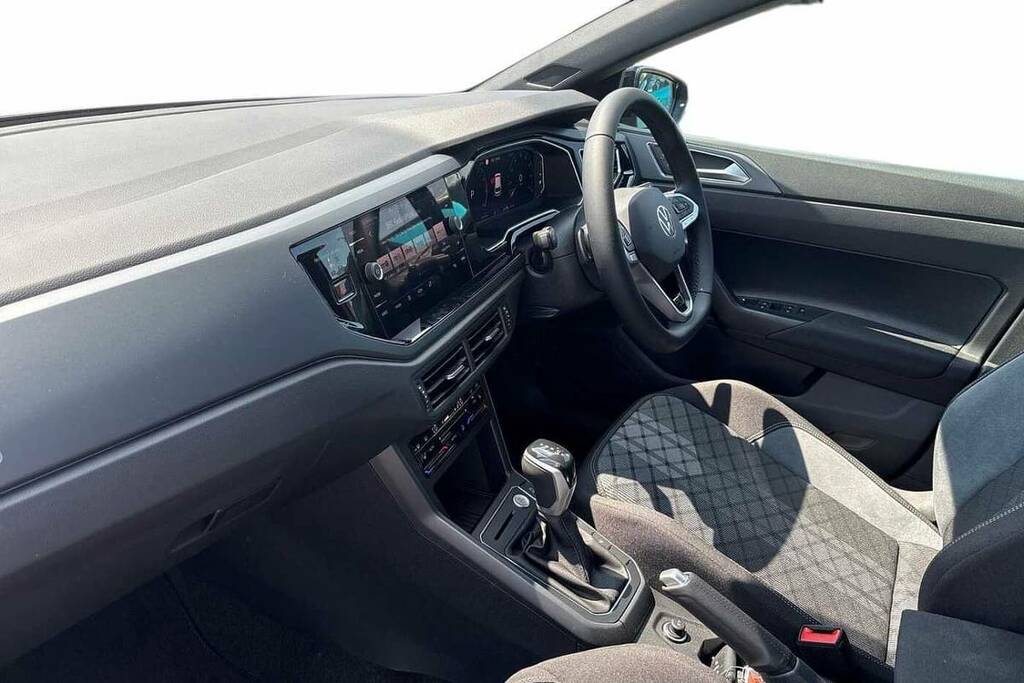Volkswagen Polo 1.0 Tsi 115 Black Edition Dsg BP26DXZ Black #2