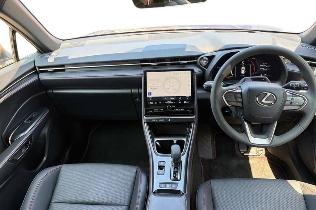 Lexus LBX 1.5 Premium Plus E-cvt Blue #6