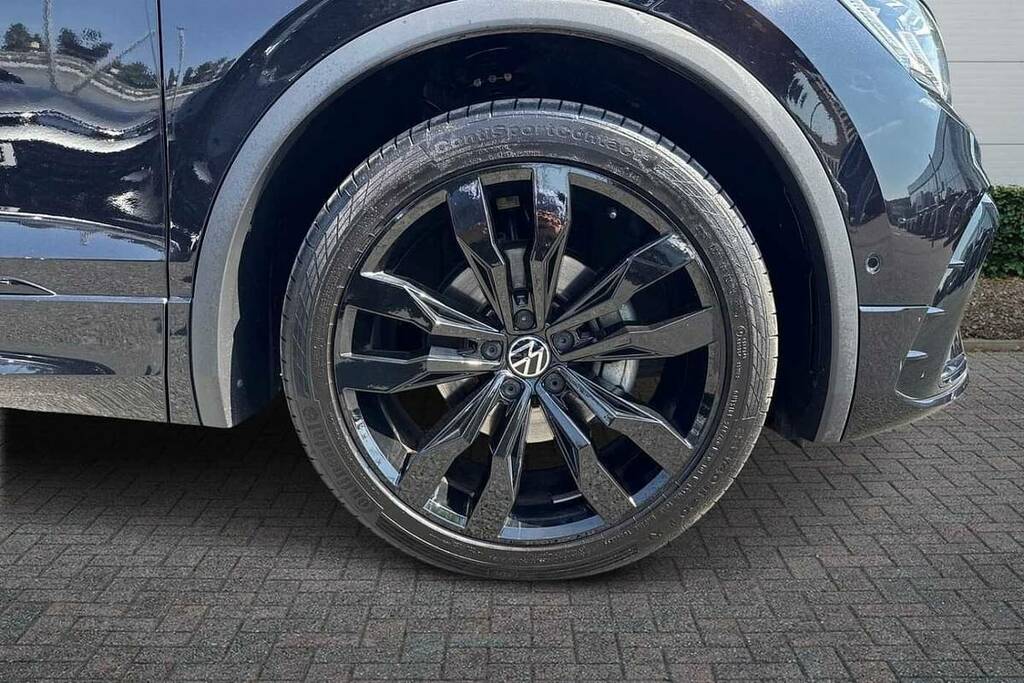 Volkswagen Tiguan 1.5 Tsi 150 Black Edition Dsg FN24GCZ Black #5