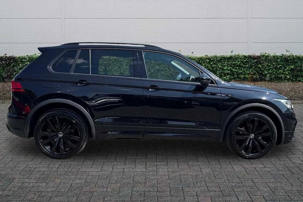 Volkswagen Tiguan 1.5 Tsi 150 Black Edition Dsg FN24GCZ Black #4