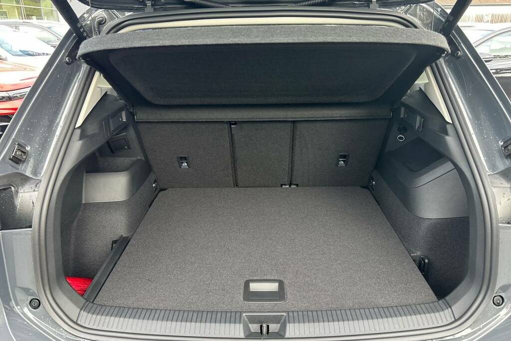 Volkswagen Tiguan 1.5 Etsi Match Dsg VE26LZL Grey #2