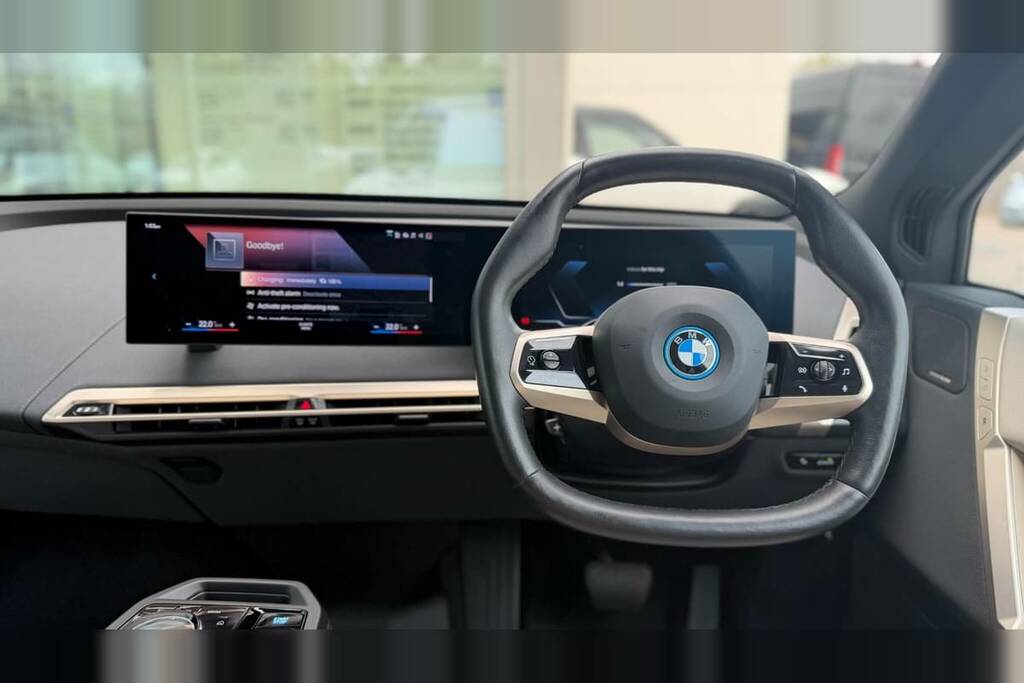 BMW iX 240Kw Xdrive40 M Sport Edition 76.6Kwh Grey #6