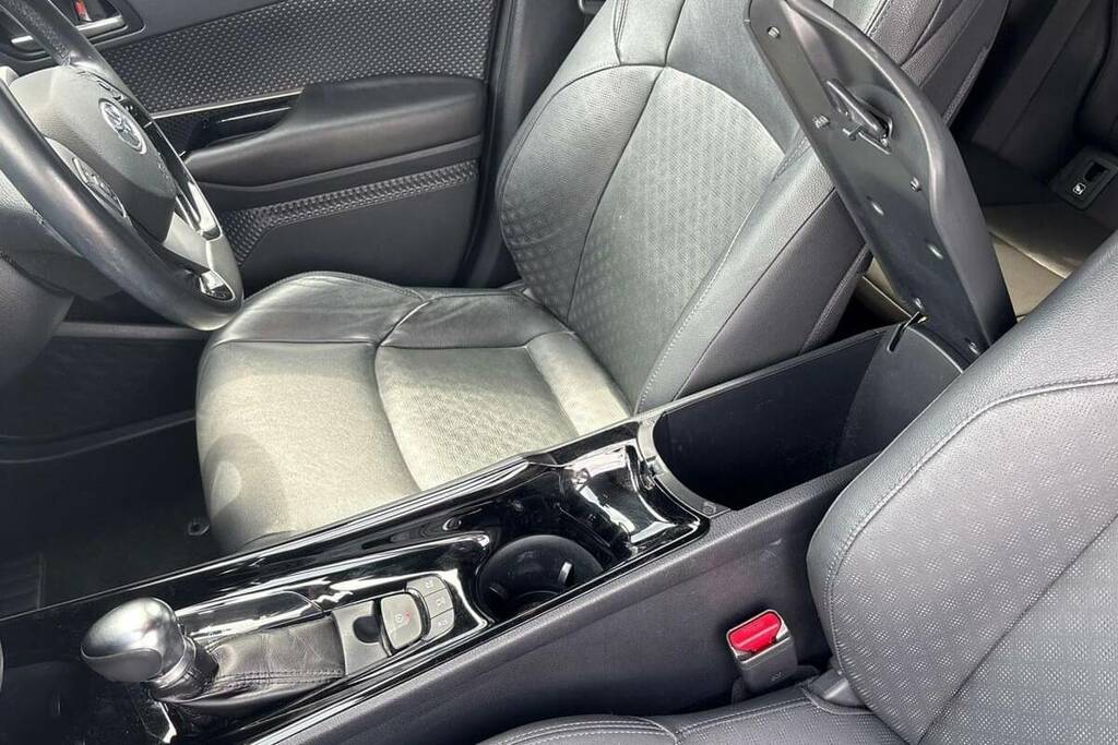 Toyota C-Hr 1.8 Vvt-h Excel Cvt Euro 6 Ss Black #12