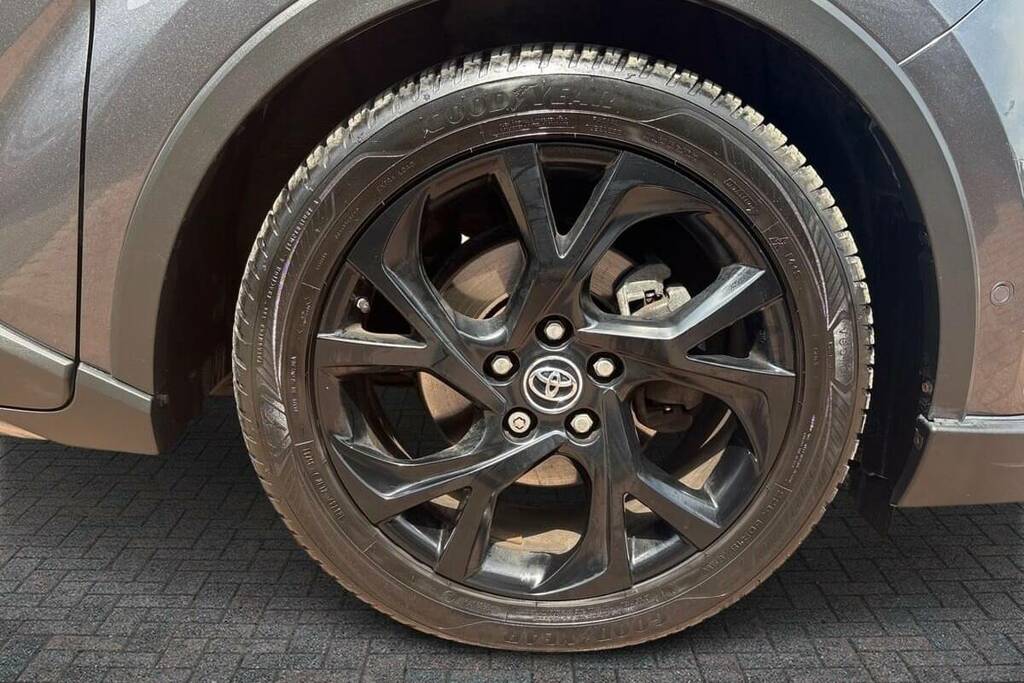 Toyota C-Hr 1.8 Vvt-h Excel Cvt Euro 6 Ss Black #29