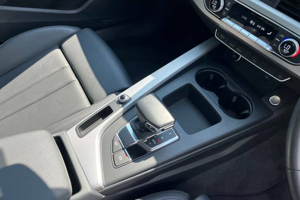 Audi A4 35 Tfsi Sport S Tronic 17 Alloy Black #5