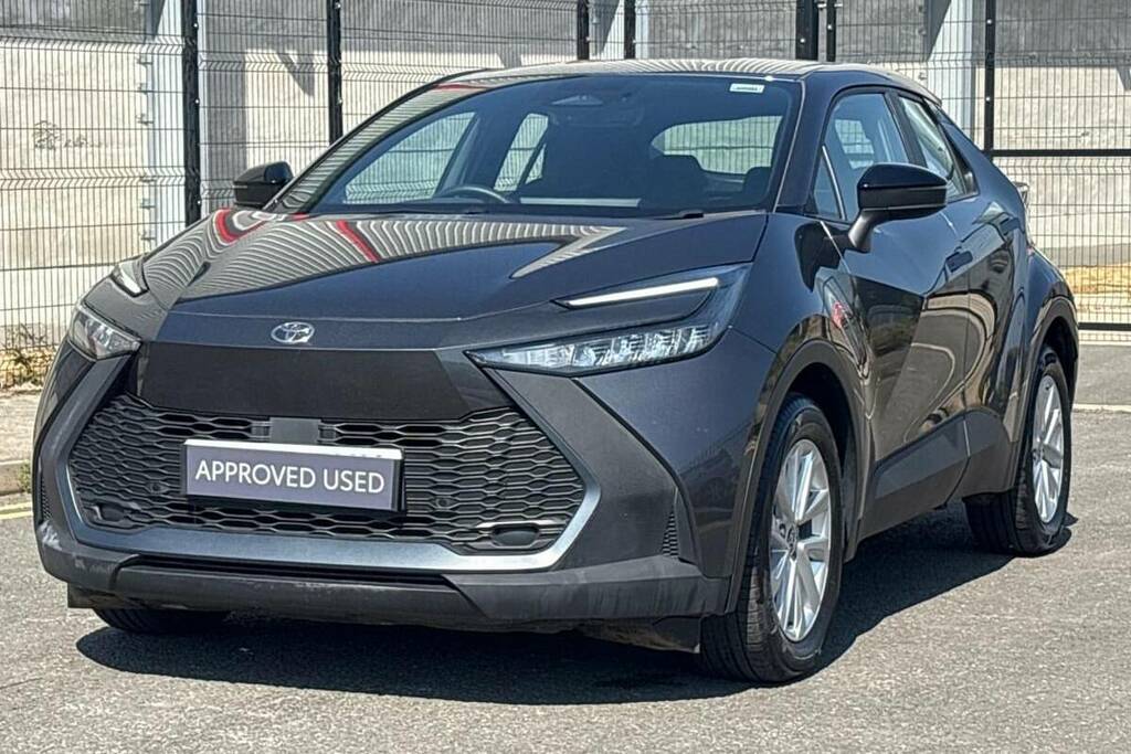 Toyota C-Hr 1.8 Hybrid Icon Cvt FG25EWH Grey #2