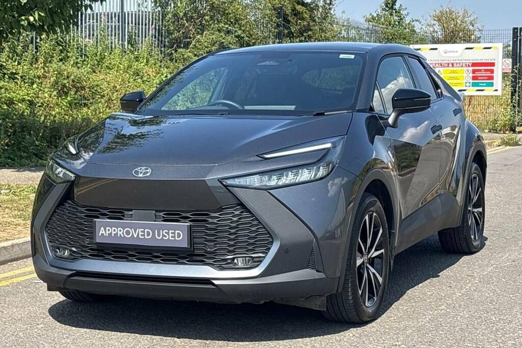 Toyota C-Hr 2.0 Phev Design Cvt Pan Roof FV75KZL Grey #2