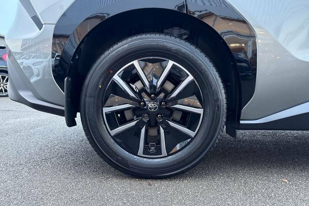 Toyota bZ4X 150Kw Pure 71.4Kwh 11Kw Silver #27
