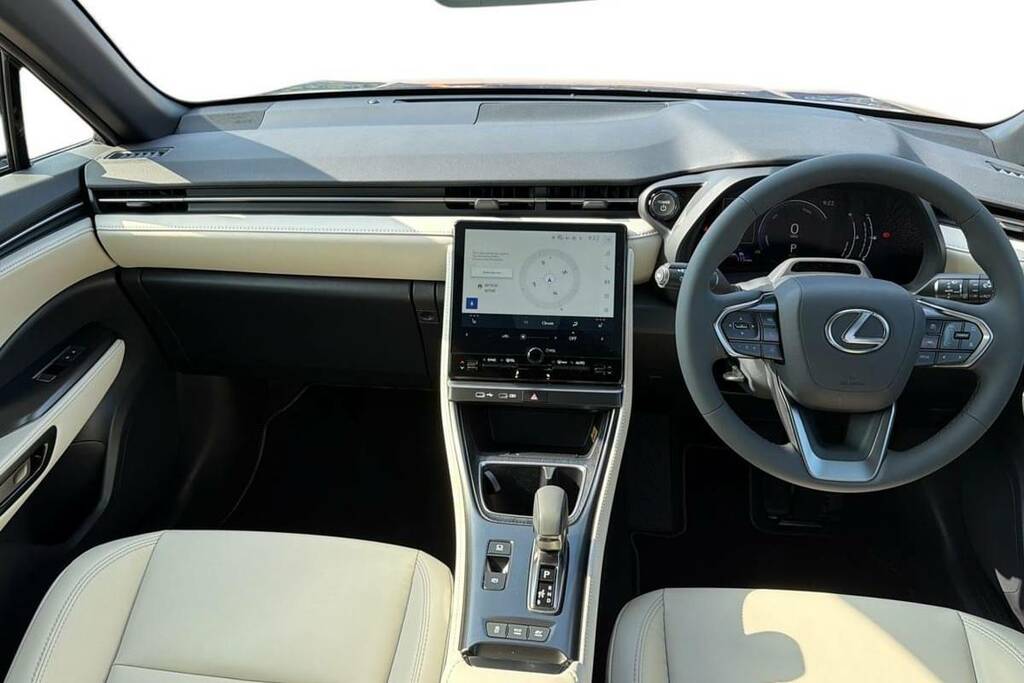 Lexus LBX 1.5 Premium E-cvt VN26WSU  #6