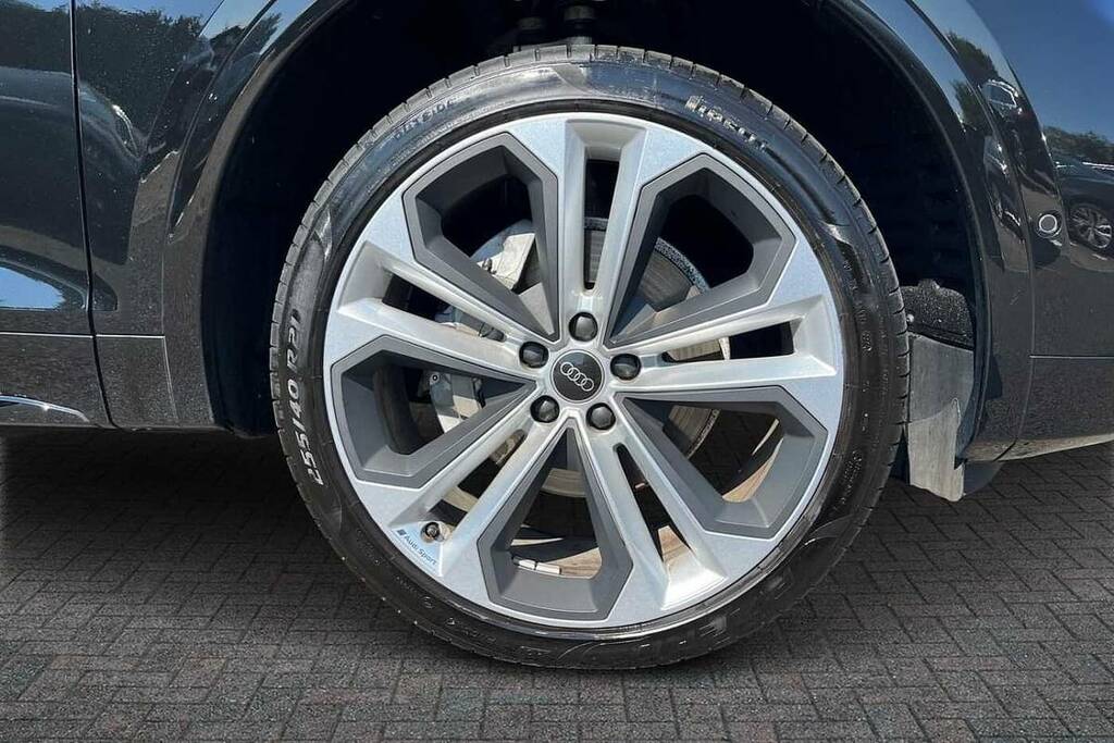 Audi Q5 40 Tdi Quattro Black Edition S Tronic LL74HTV Black #5