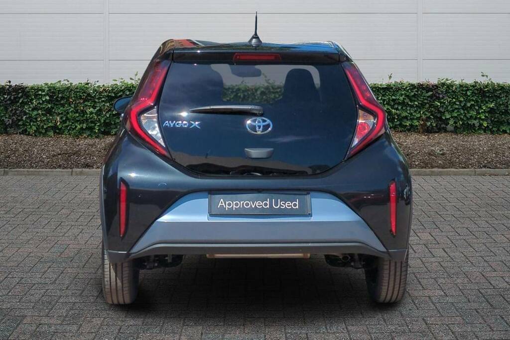 Toyota Aygo X 1.0 Vvt-i Edge #4