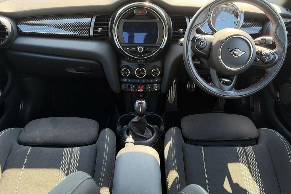 Mini Hatch 2.0 Cooper S Sport II FX21OZO Red #4